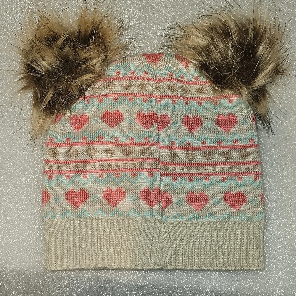 Toby and Me Girl 12-24 Months Heart Patterned Beanie w/Faux Fur Pom Poms Used